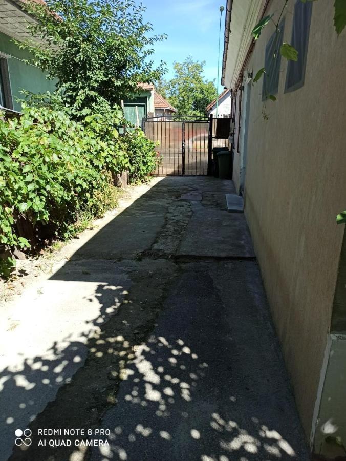 Demijloc 133 Apartman Brassó Kültér fotó